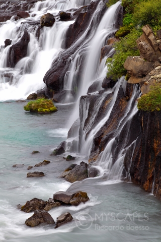Barnafoss waterfall - Iceland